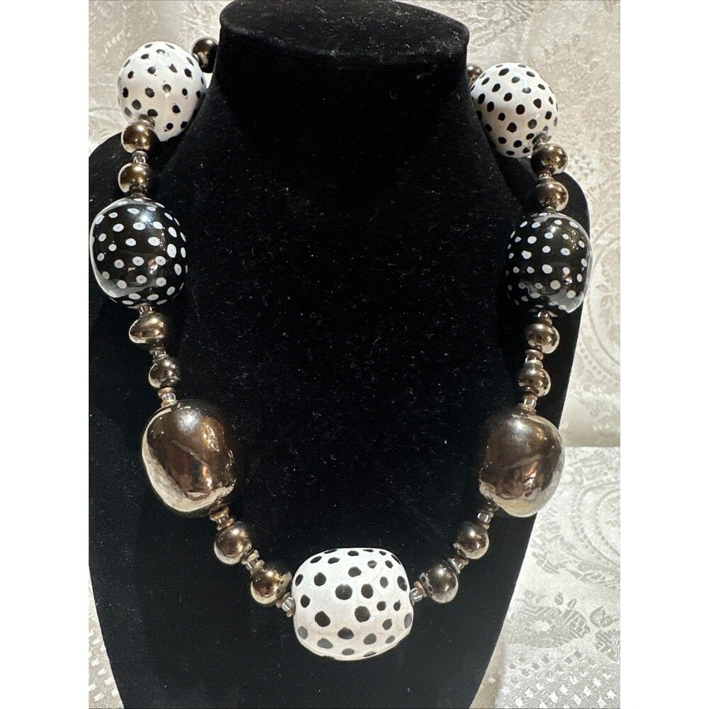 Necklace Black And White Beaded With Metallic Beads